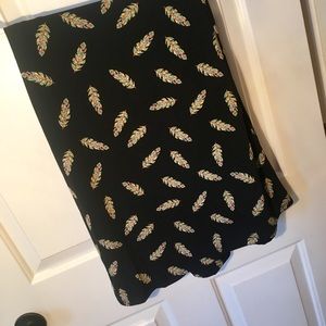LuLaRoe Small maxi with feathers